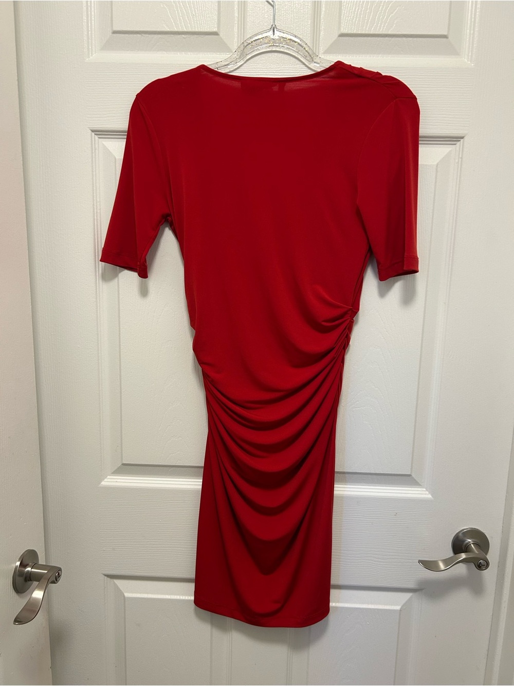 Jennifer Lopez Red Ruched Wrap-Front Midi Dress - Picture 2 of 3